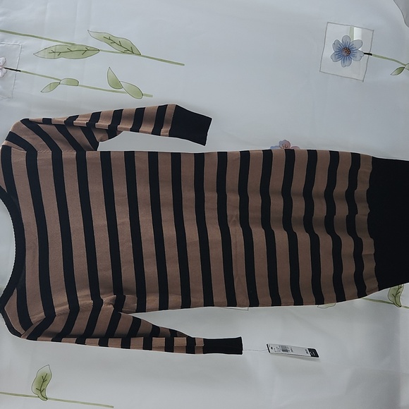 BCX Dress - Picture 2 of 2